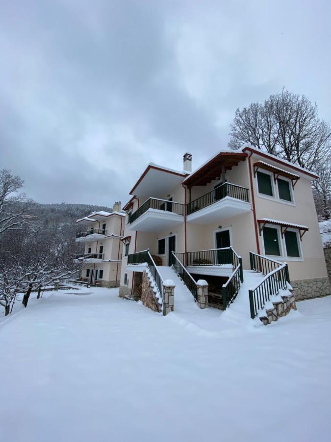 Bed and Breakfast Nefeles Neochóri Exterior foto